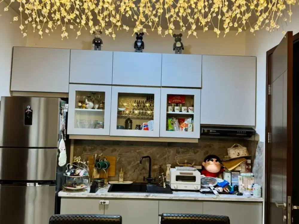 DIJUAL RUMAH GREENWICH MAYFIELD BSD CITY HADAP BARAT SEMI FURNISHED