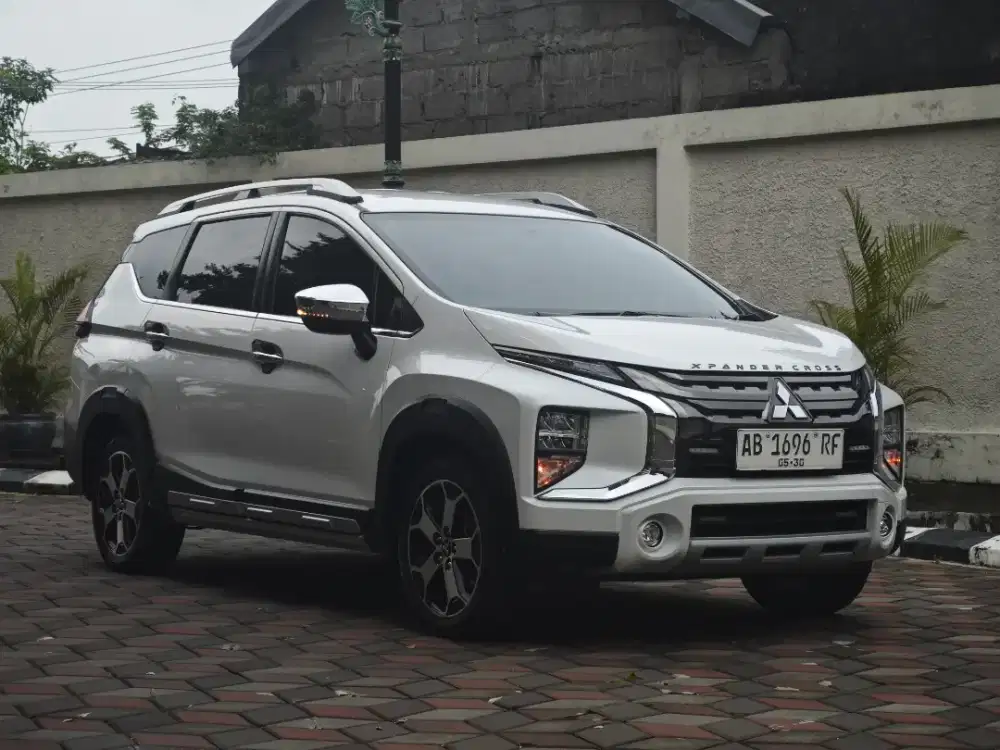 Xpander cross 2020 matic premium pack