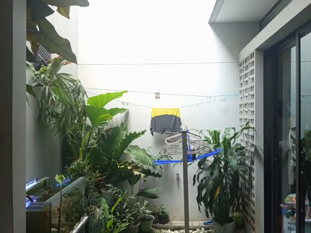 Turun Harga  Jual BU dan Cepat Rumah Siap Huni di Summarecon Bandung Cluster Flora