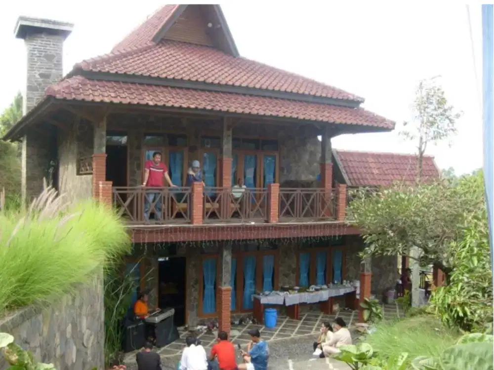 Jual Villa Ciwidey Asri dan Luas di Bandung