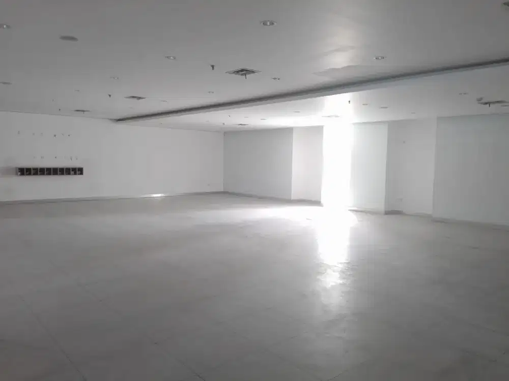 Office di Permata Kuningan, Rp. 185.000 / bln / sqm, Ready