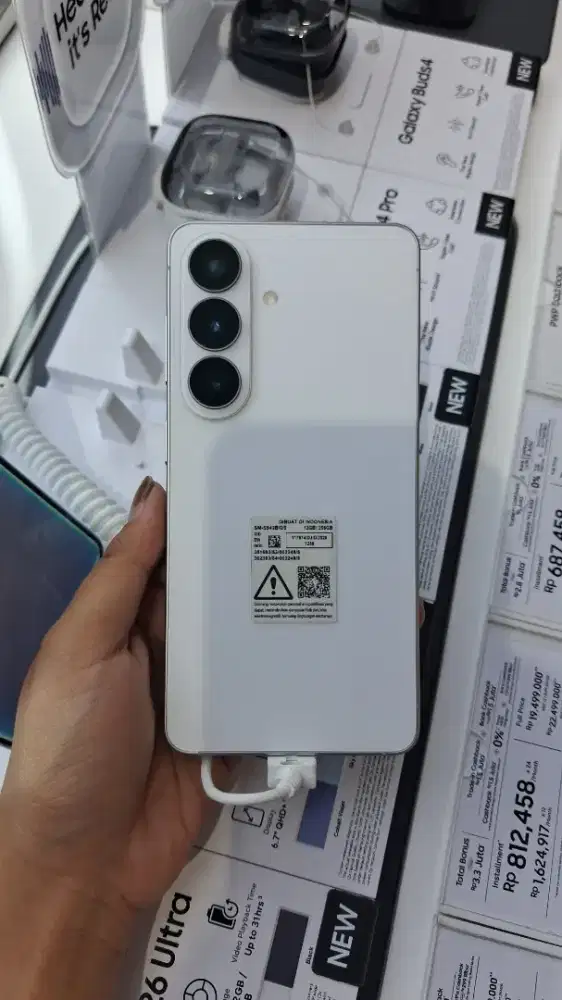 NEW GALAXY S26 12/512