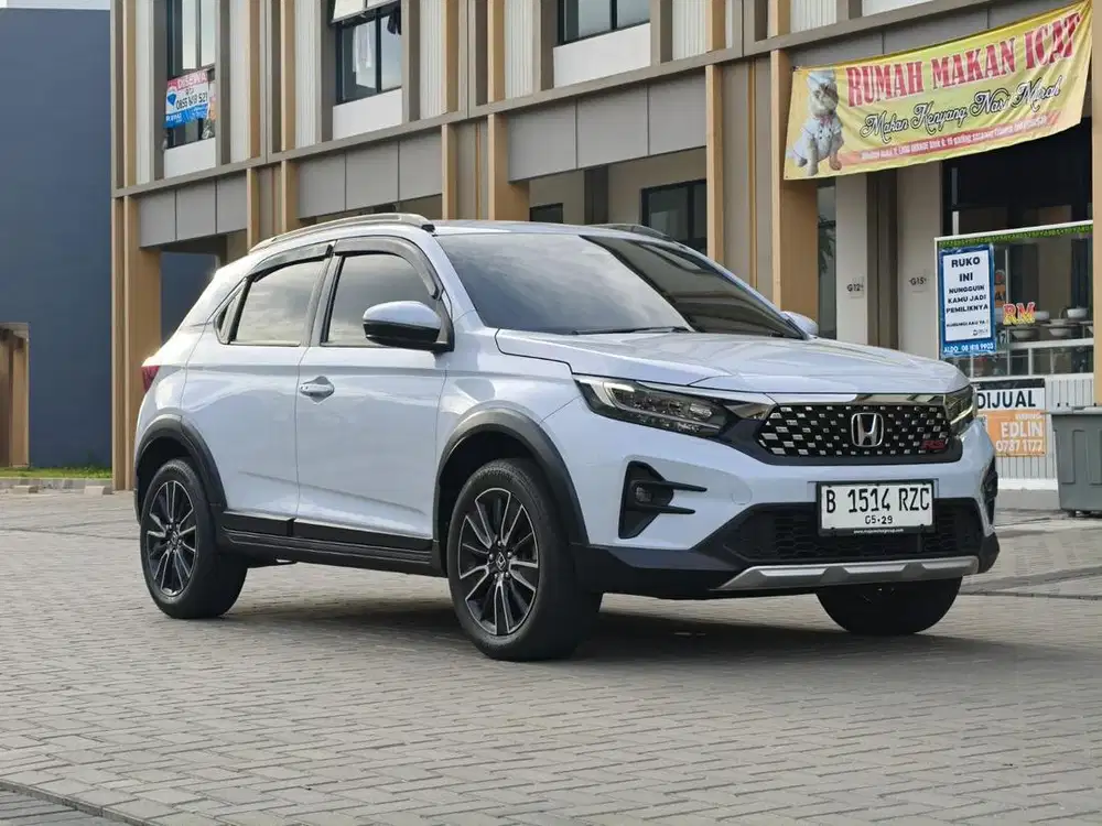 [LOW KM] Honda Wrv RS Sensing WR-V AT 2023