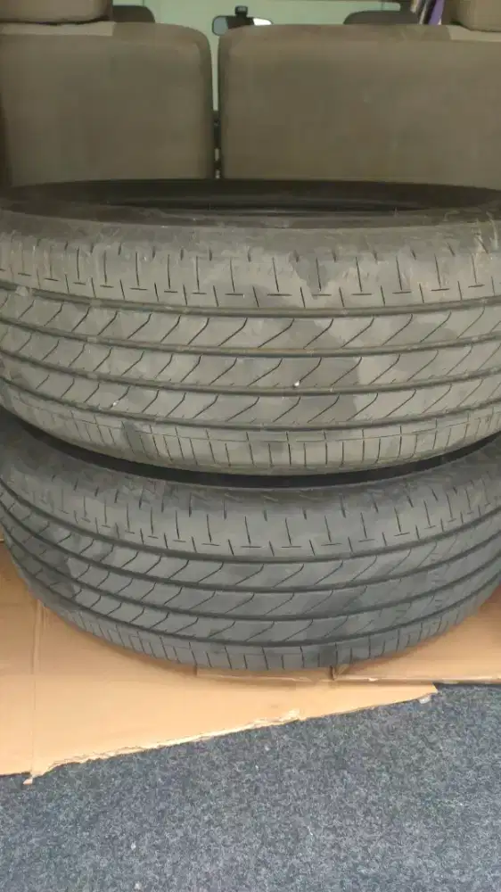 Ban Luar Innova 205/65R15