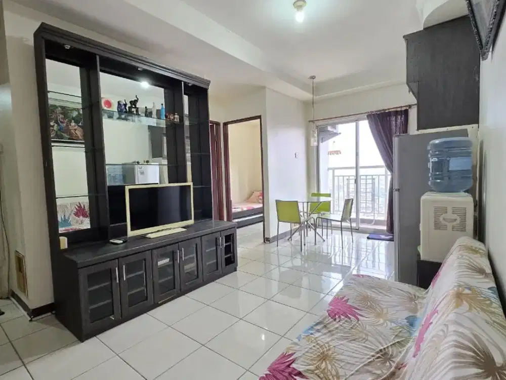 Disewakan Unit Apartemen Mediterania Garden Residence 2 Kondisi Furnished Tipe 2BR View City