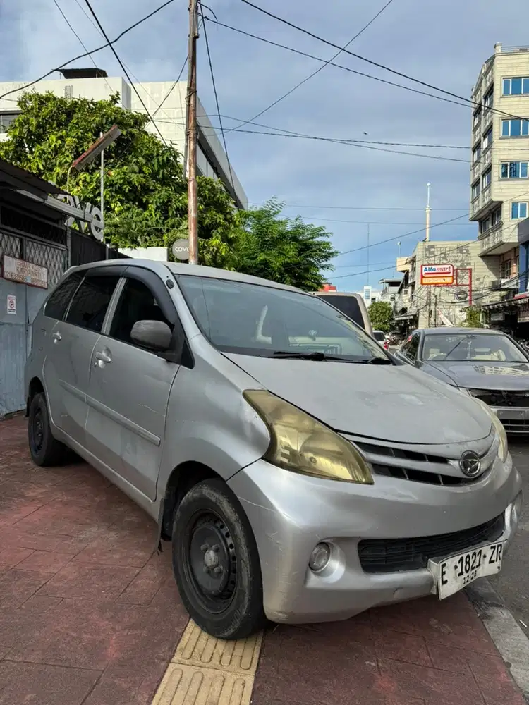 DAIHATSU XENIA X M/T 1.3