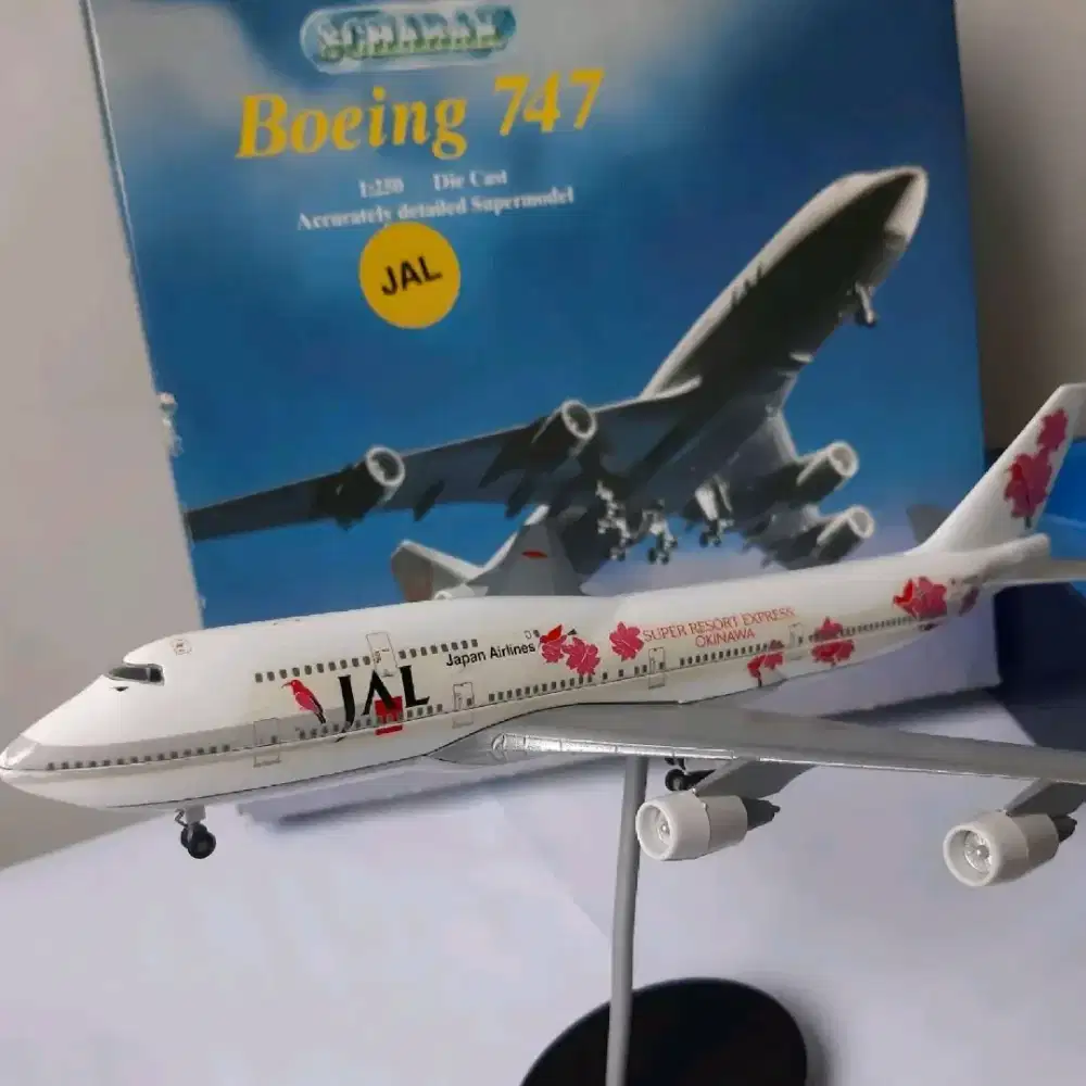 Schabak JAL Boeing 747-400 1:250 - Miniatur Pesawat