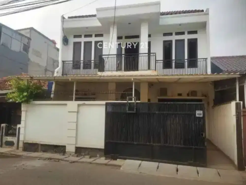 Rumah Strategis Pancoran Jakarta Selatan Bisa Untuk Kantor SHM