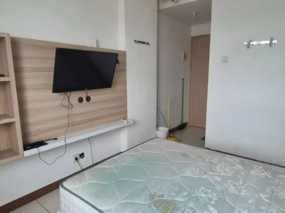 Disewakan Apartemen, Type Studio Sudah Dengan Furniture di Lodge Paskal, Bandung