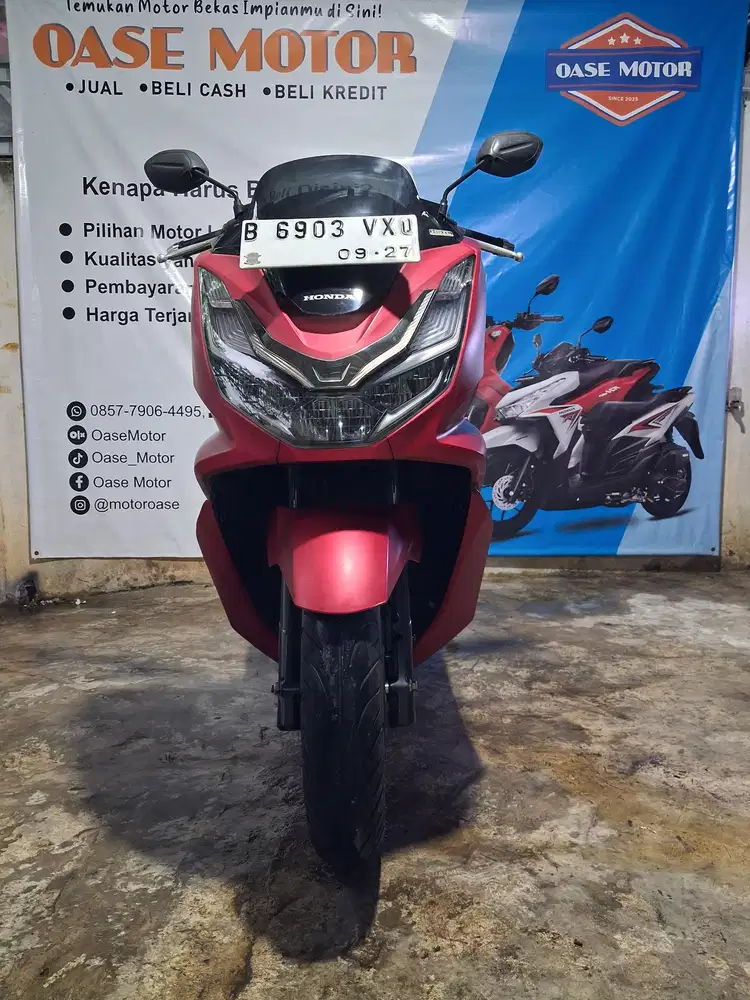 (A) New Honda PCX 160 ABS Tahun 2022 Tipe tertinggi