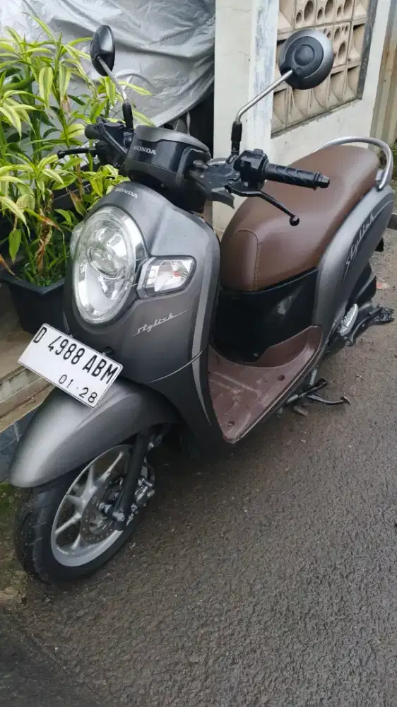 Scoopy 2018 satu tangan dari baru,mulus terawat