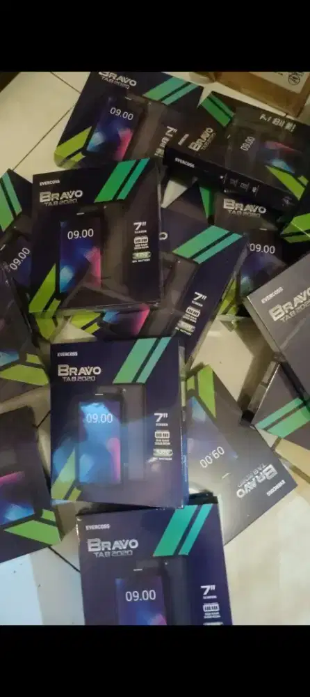 TABLET EVERCOSS RAM 3/32 4G PROMO