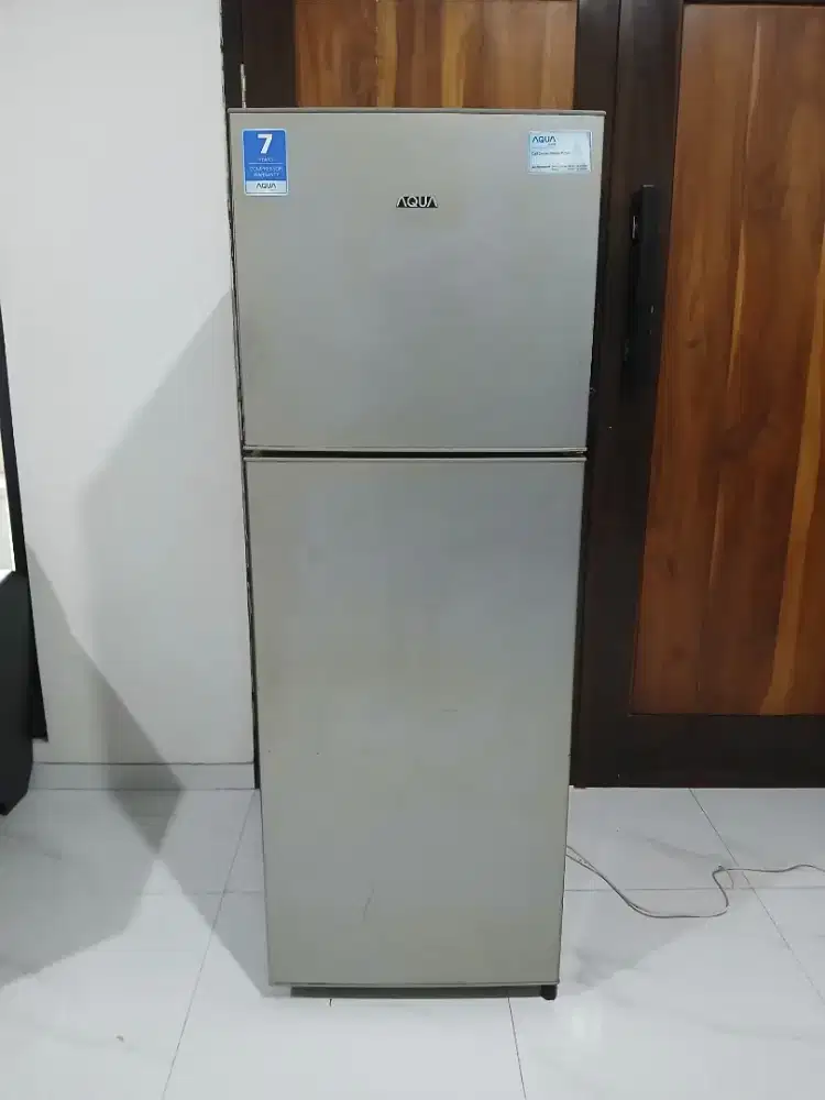 Kulkas 2 Pintu Aqua murah bandung