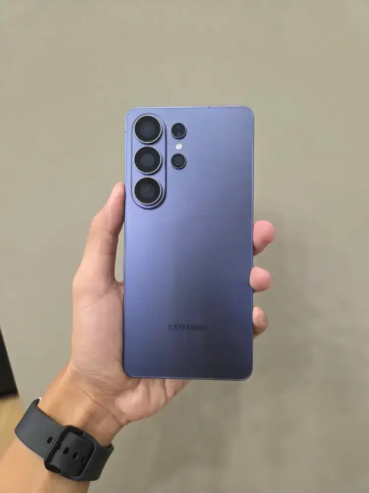 SAMSUNG S26 ULTRA Free Tab A11 & adaptor 2pcs