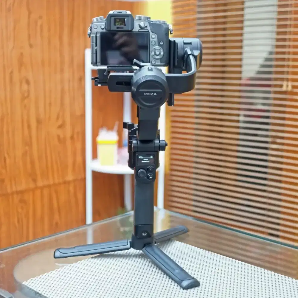 Moza Aircross 3 3-Axis Gimbal Stabilizer Mirrorless DSLR