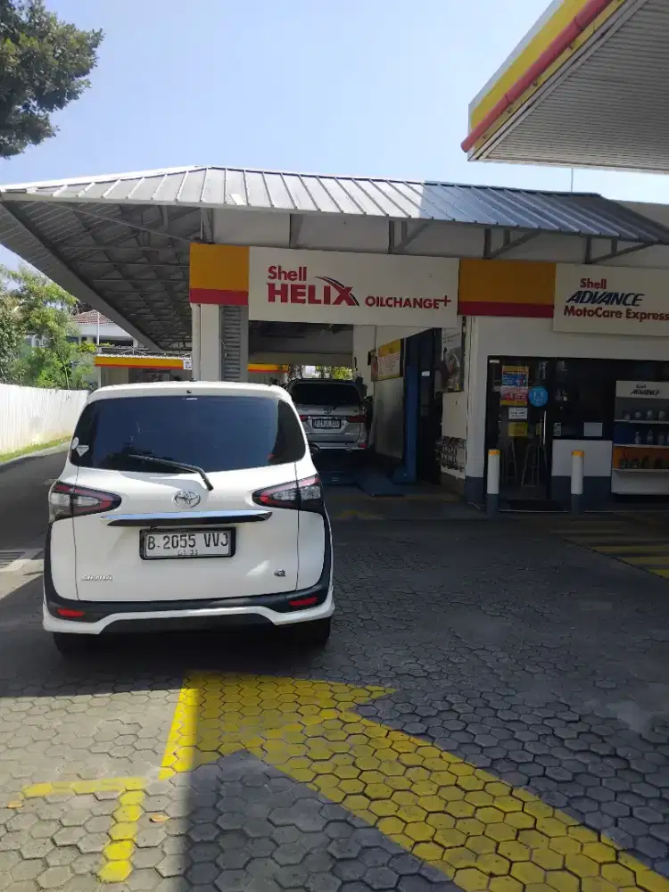 TOYOTA SIENTA 1.5 TIPE Q MATIC TT BT TUKAR TAMBAH