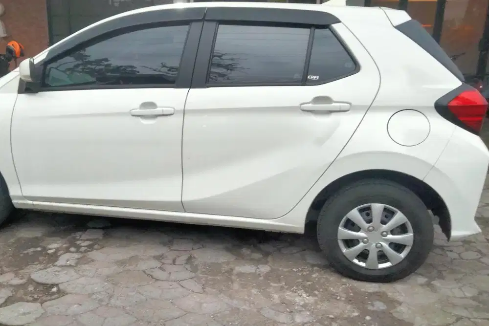 Daihatsu Ayla M 2023 Bensin