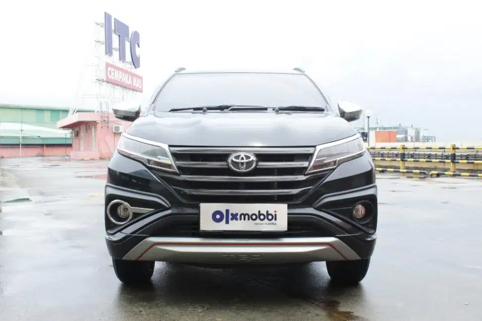 TDP 10JT, Toyota Rush 1.5 TRD Sportivo Bensin-AT Hitam 2018