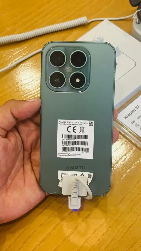 XIAOMI 17 12/256GB CICILAN DENGAN HOME CREDIT BUNGA SPESIAL 0%