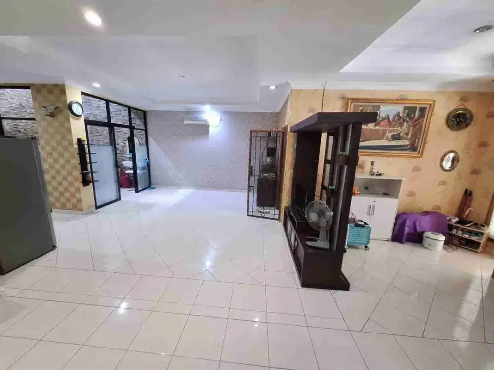 Dijual Pelangi Kuning Gading Residence Kelapa Gading