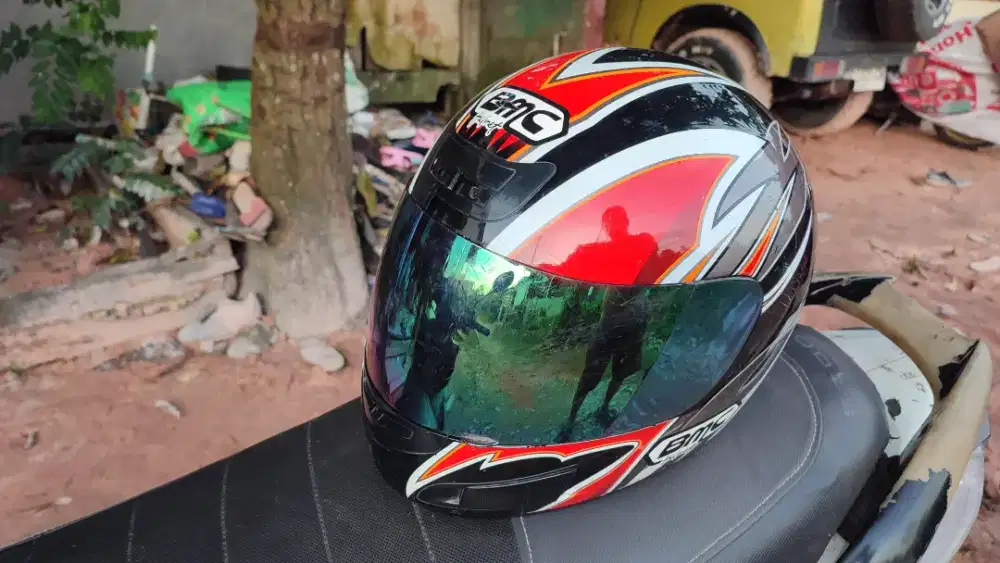 Helm second bmc