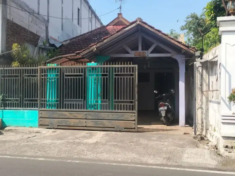 Dijual Rumah Area Kampus Malang – Cocok untuk Rumah kost dan Investasi