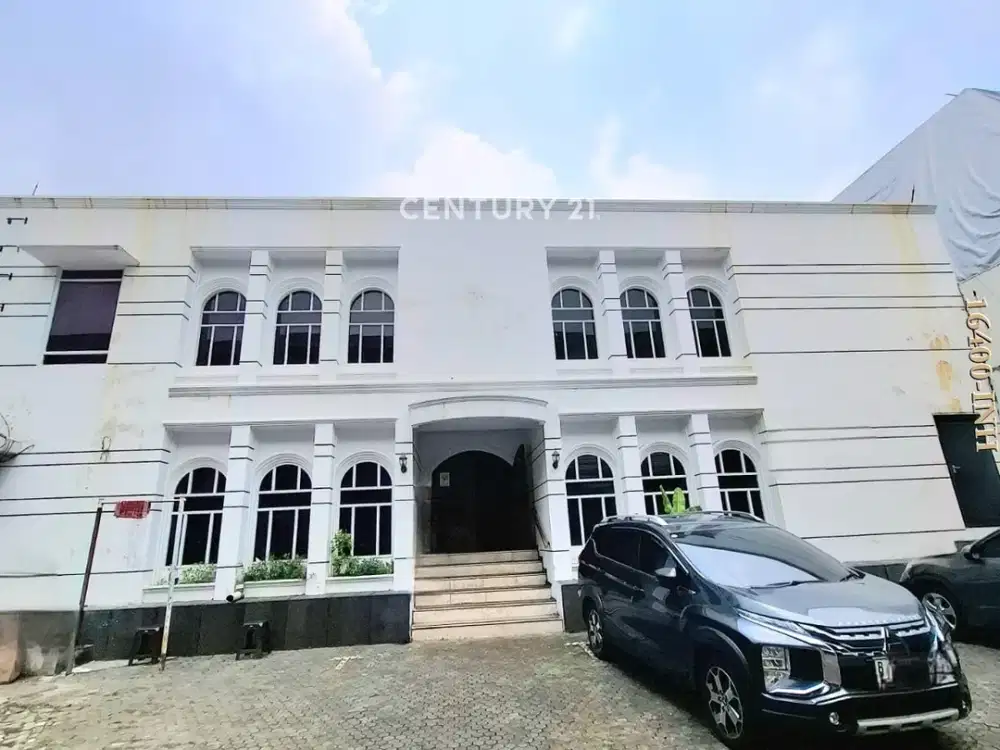Dijual Gedung Exclusive Area Komersial Strategis Di Jak Sel