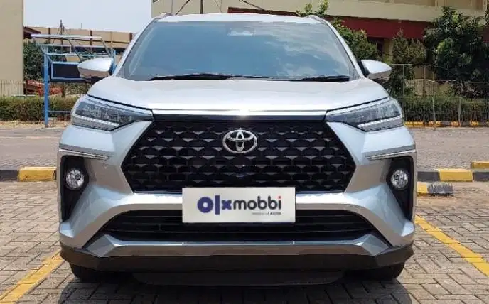 TDP 12JT, Toyota Avanza 1.5 Veloz Q TSS Bensin-AT Silver 2022