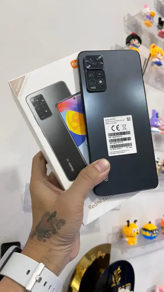 Redmi note 11 pro 5g 8/128 barang langka kondisi lengkap