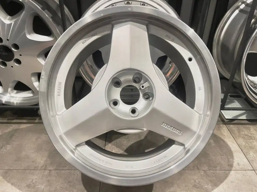 Velg Brabus Monoblock II, R-19, Lebar 9.5, PCD 5x112 (1 Velg)