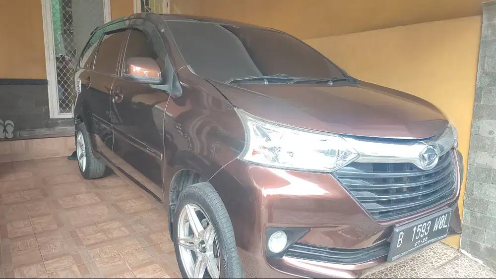 Jual Xenia X A/T 2016