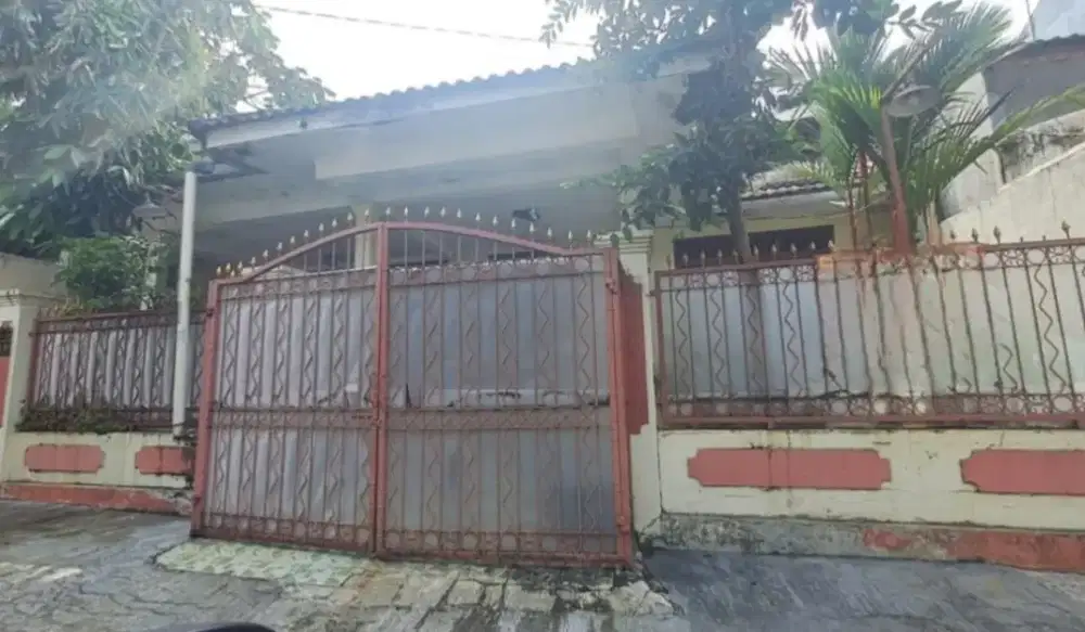 Rumah BCC Bukit Cimanggu City lt180