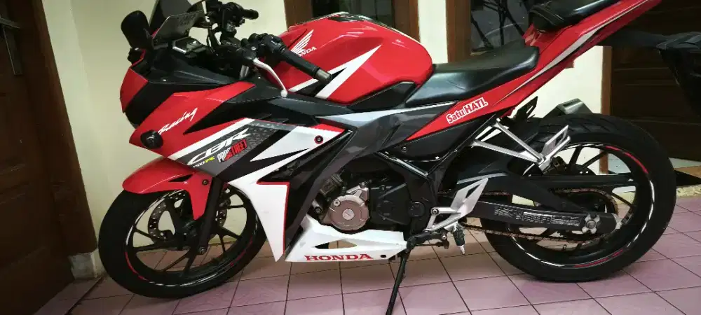 Cbr 150 Thun 2016