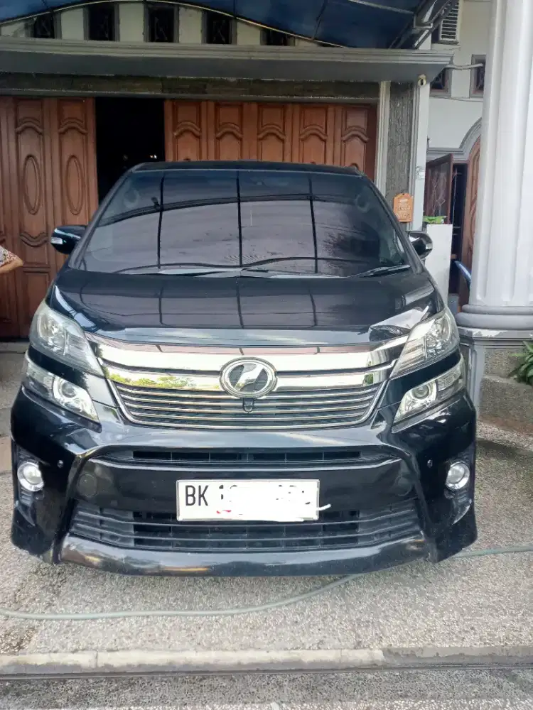 Vellfire ZG Premium Sound 2012