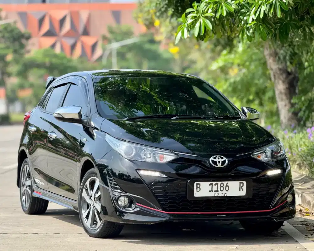 DP 14 jt! Km 50rb! Toyota Yaris TRD Matic 2018 7 Airbag Antik Spt Baru