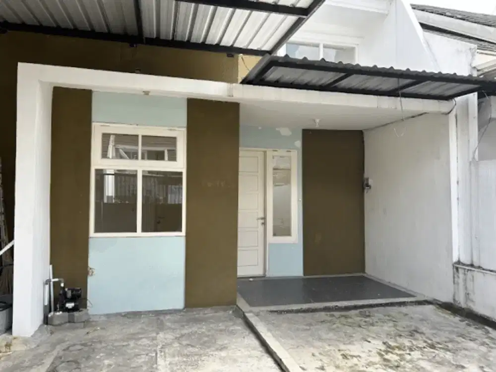Disewakan RUMAH New Ubud Purimas, strategis , dekat tol , Surabaya Timur