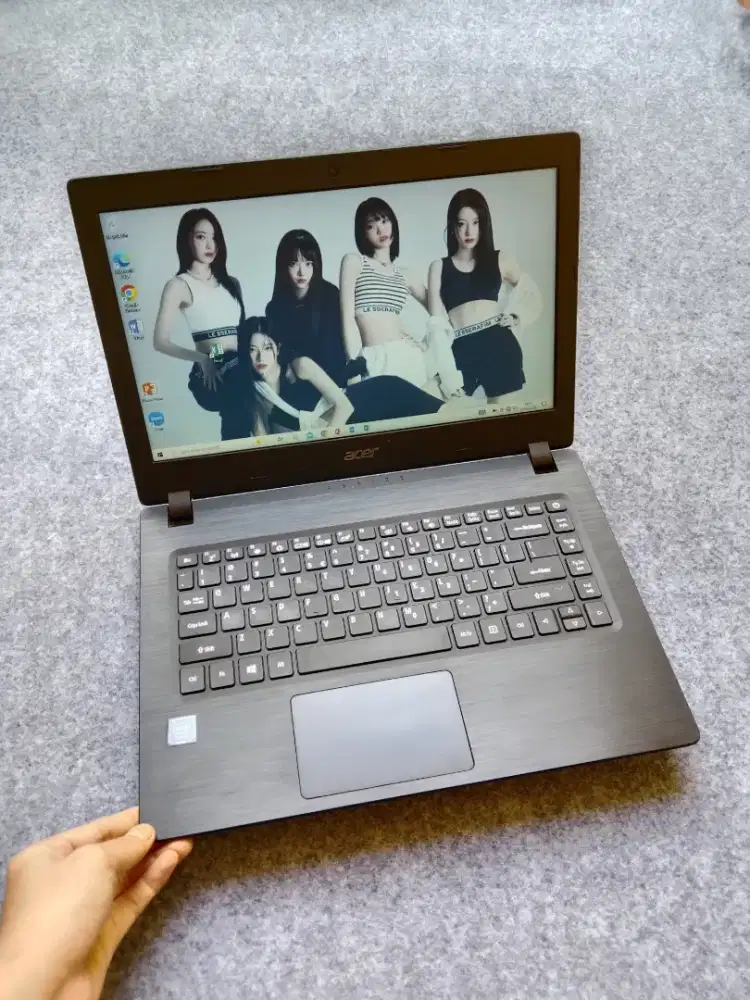 LAPTOP MULUS SLIM NORMAL SIAP PAKAI