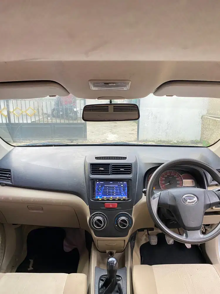 Daihatsu Xenia 2012 Bensin