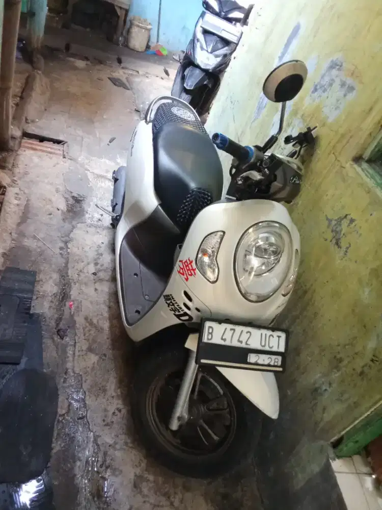 scoopy prestige tipe tertinggi