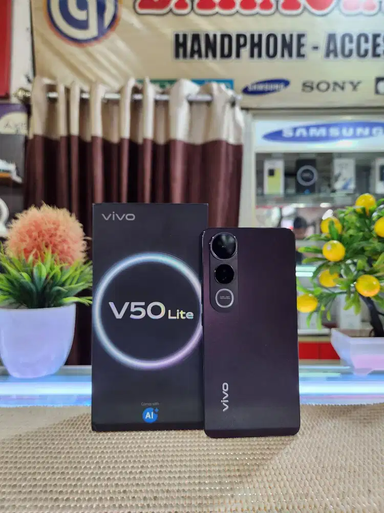 Vivo V50 Lite Ram 8+8Gb/ 256Gb Fullset Pemakaian 1 Bulan Like New