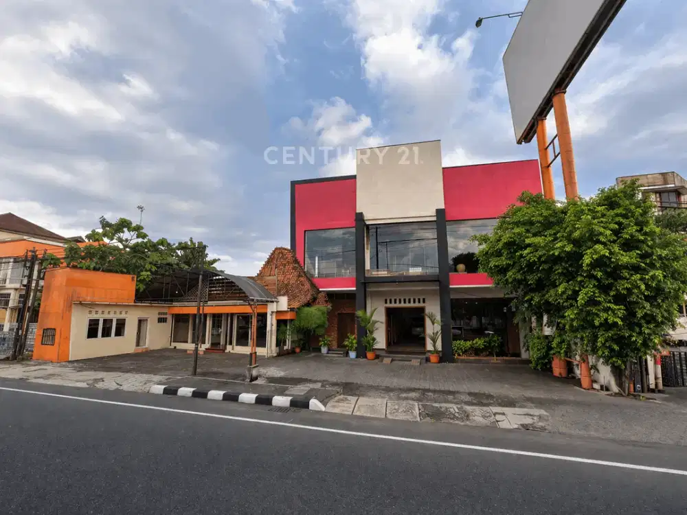 Ruko Premium 2Lt Di Dekat Mall Plaza Ambarukmo Ideal Untuk Bisnis