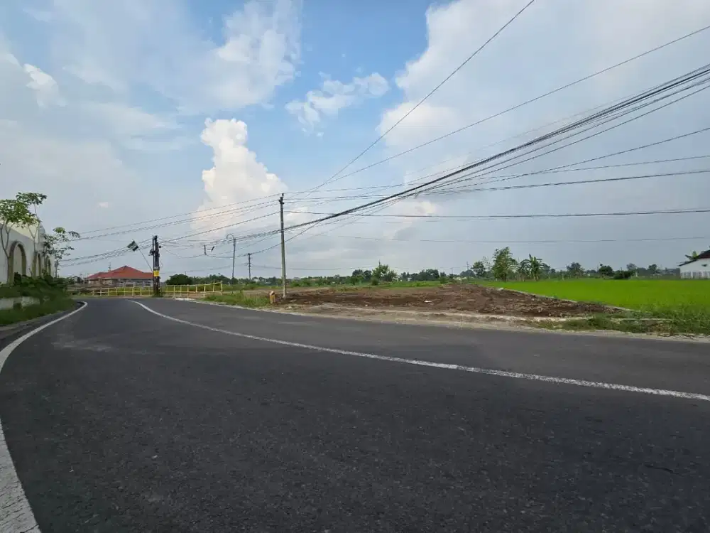 Tanah Jogja Strategis Dekat Pintu Tol Baru Jogja dan UMY, Siap Bangun dan SHM Pekarangan