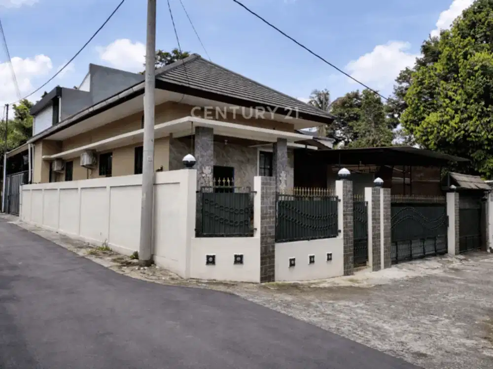 Rumah Huni Dan Bisnis 7 Kamar Kost Dekat Kampus UII Terpadu