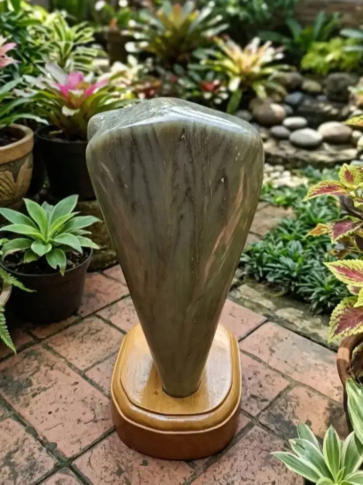 Pajangan F@sil Kayu Hijau Cristal (Giok Pasir Rakit) ±3Kg