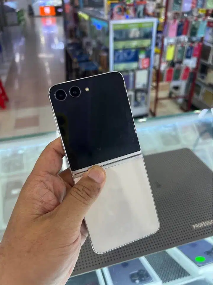 Samsung Z FLIP 5 8/256 (White) SEIN