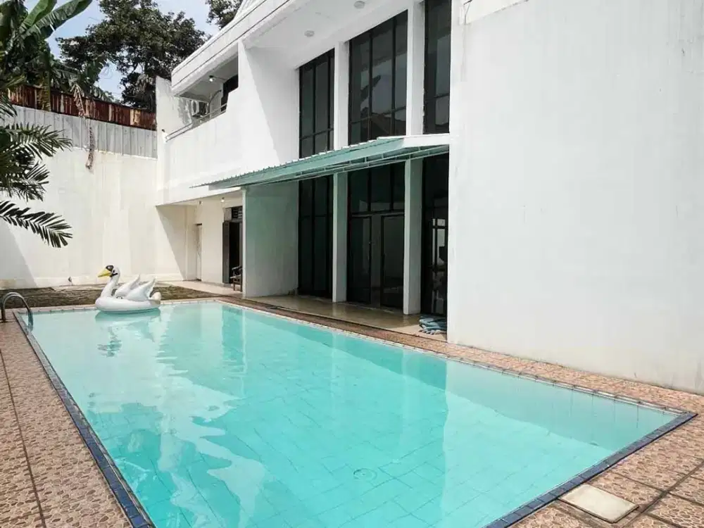 Dijual atau Disewakan Rumah Bangka Jakarta Selatan LT 702m² LB 950m² Mewah Dekat Senopati SHM