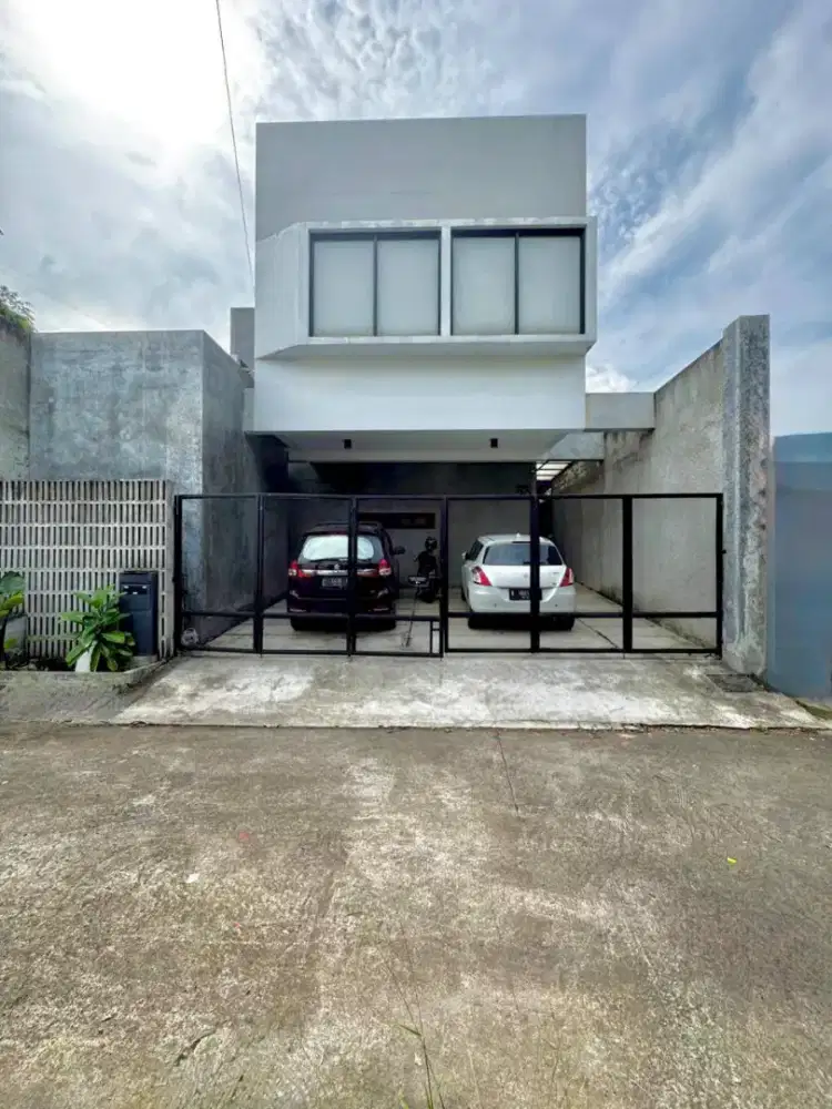 JUAL RUMAH SEMIFURNISH SIAP HUNI DI CIPUTAT DEKAT MRT LEBAK BULUS