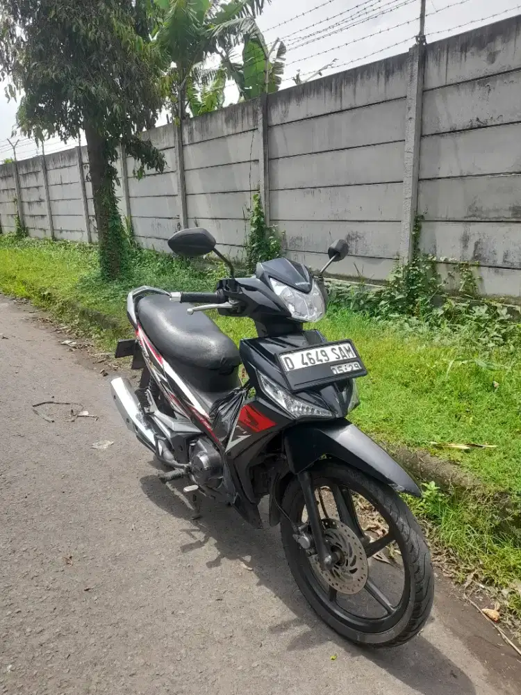 Supra X 125 Fi 2014