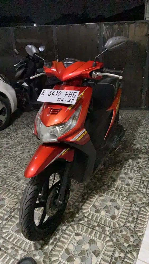 Honda Beat Karbu 2012 ( Kondisi Terawat )