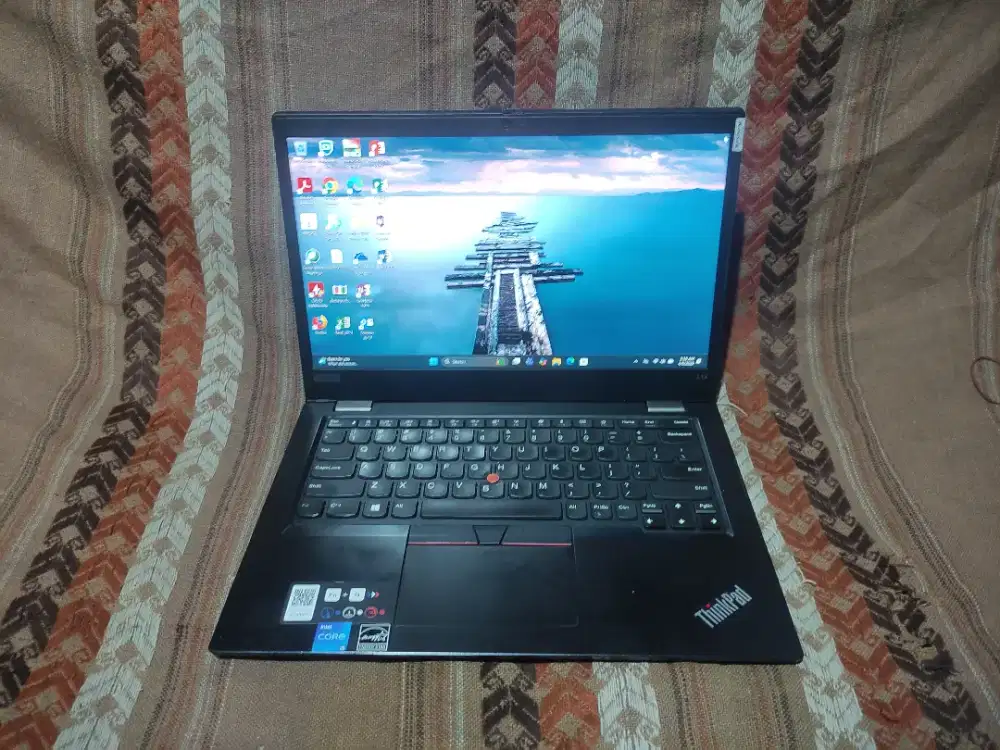 B523 Laptop Lenovo Thinkpad L13 core i5 gen10 Ram 16gb SSD 512gb FHD